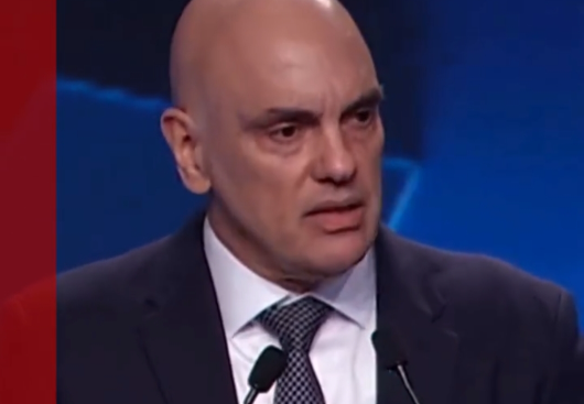 Moraes diz que 'VERDADE prevaleceu' e agradece Lula pelo fim de Magnitsky