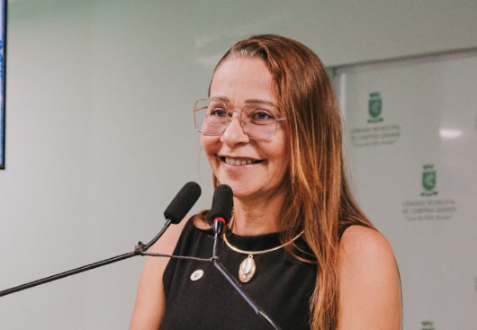 Vereadora Aninha Cardoso afirma que não votará em projetos do Executivo que prejudiquem servidores municipais