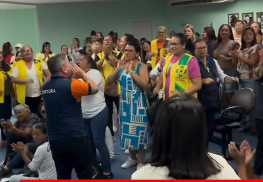 SERVIDORES CAMPINA GRANDE NÃO TEM UM DIA DE PAZ: AGENTES DE SAÚDE OCUPAM CÂMARA E PROTESTAM CONTRA POSSÍVEL MANOBRA DA GESTÃO BRUNO CUNHA LIMA QUE NÃO QUER PAGAR DIREITOS CONQUISTADOS