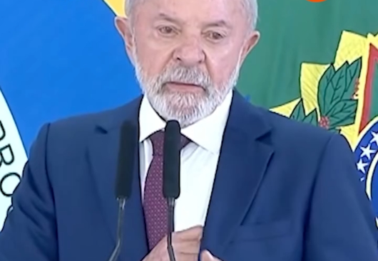 Economia do Brasil está pronta para o fim da escala 6 X 1, diz Lula