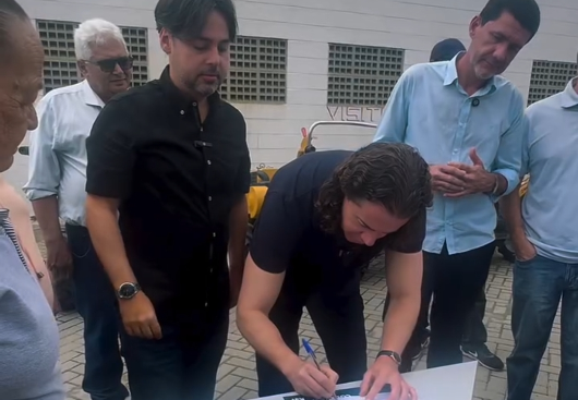 CONSAGRADO COMO O SENADOR QUE MAIS TROUXE INVESTIMENTOS NOS ÚLTIMOS TEMPOS, VENEZIANO DIVULGA VÍDEO COM BALANÇO DE AÇÕES DO MANDATO EM 2025