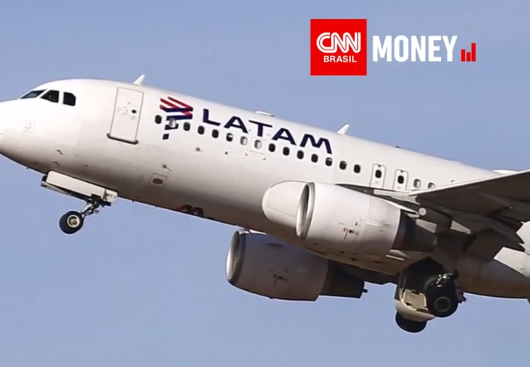 NOVA REGRA PARA USO DE BANHEIRO EM AVIÕES DA LATAM Airlines Group GERA POLÊMICA