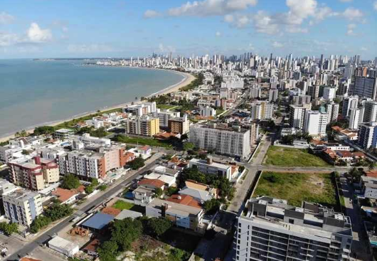 Na Paraíba, em 4x Sem Juros, a Lei Pode Ser Rasgada - Por Tárcio Teixeira
