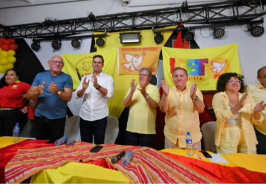 Com presença de João e Lucas, Ronaldo Barbosa toma posse como presidente do PSB-JP