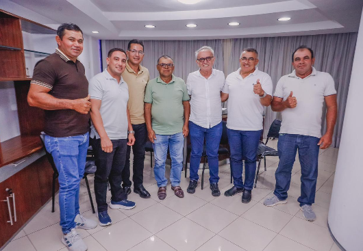 Grupos de oposição das cidades de Santa Cecília e Aroeiras definem posicionamento e anunciam apoio a Cícero Lucena