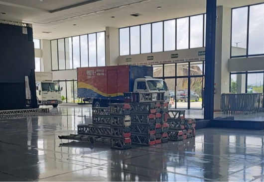 Montagem de novo layout do Crescer segue em ritmo acelerado no Centro de Convenções de Campina Grande
