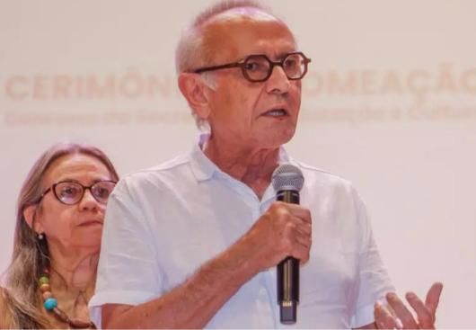Cícero Lucena confirma aproximação política com Jhony Bezerra