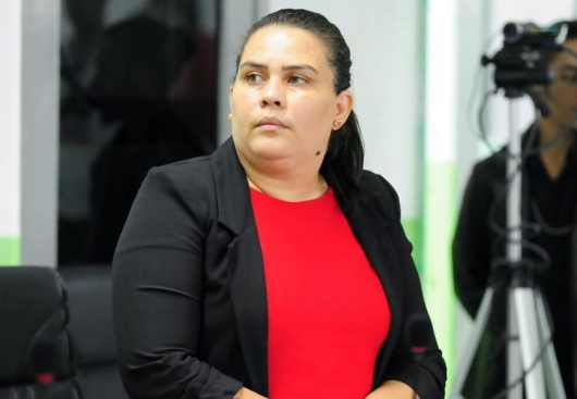 TJPB recebe denúncia e ex-prefeita de Bayeux vira ré em ação penal que apura irregularidades em licitação e pagamentos à empresa de lixo