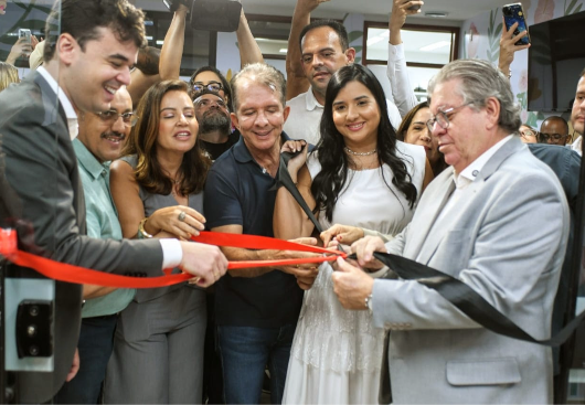 João Azevêdo entrega ressonância magnética do Hospital da Mulher e assegura atendimento humanizado