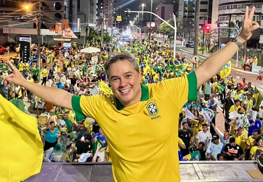 Efraim lança pré-candidatura ao Governo da Paraíba em evento com presença do presidenciável Flávio Bolsonaro