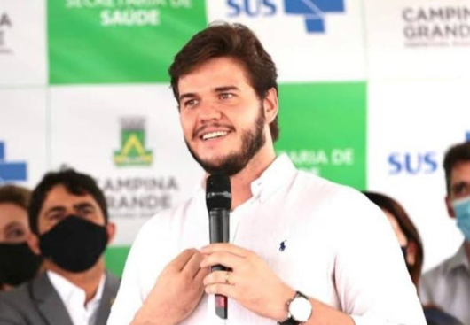 Prefeito de Campina Grande, Bruno Cunha Lima.