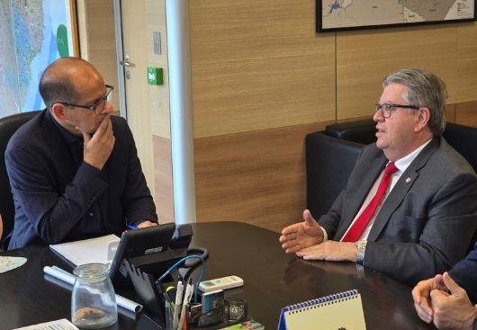 João se reúne com ministro e confirma R$ 200 mi