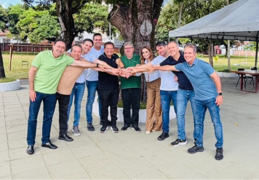 Adriano Galdino bate o martelo: retira candidatura ao Governo