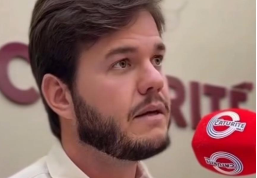 COMO É QUE “UM CIDADÃO” — COMO DISSE CÁSSIO — BRIGA TANTO PARA SER PREFEITO