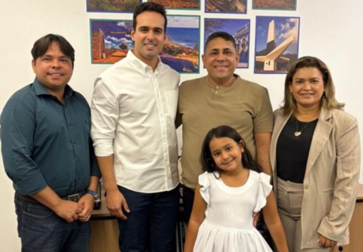 Prefeito de Aparecida declara apoio a Lucas Ribeiro para Governo da PB