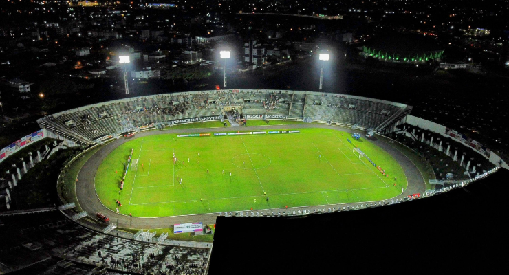 Estádios Almeidão e Amigão