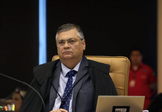 Emendas Pix: Flávio Dino diz que irregularidades permanecem e aciona PF
