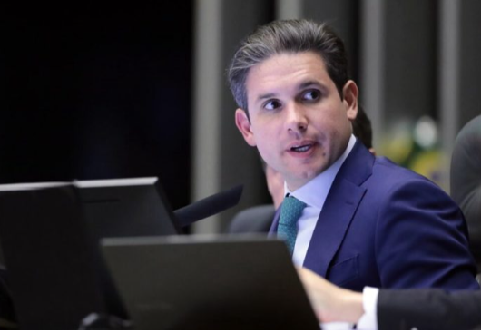 Hugo Motta defende debate equilibrado