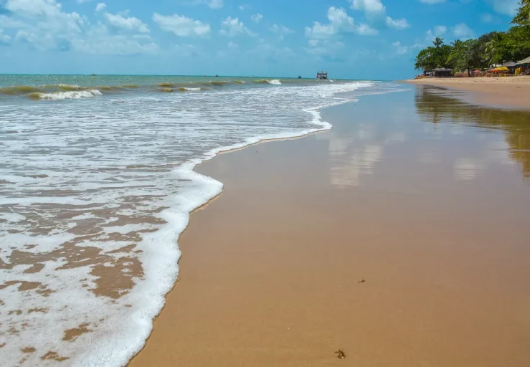 Associação anuncia medidas contra preços abusivos na orla de João Pessoa