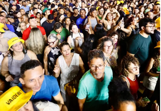 Festival Forró Verão arrasta multidão para shows de Dorgival Dantas, Desejo de Menina, Sâmya Maia e Duquinha