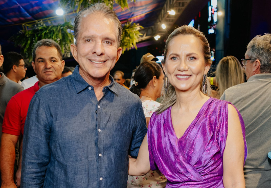 Nabor Wanderley prestigia festas religiosas