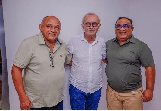Cícero Lucena recebe apoio de lideranças de Gurjão e Cajazeiras