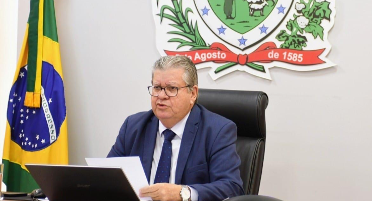 João Azevêdo destaca importância do diálogo entre Poderes