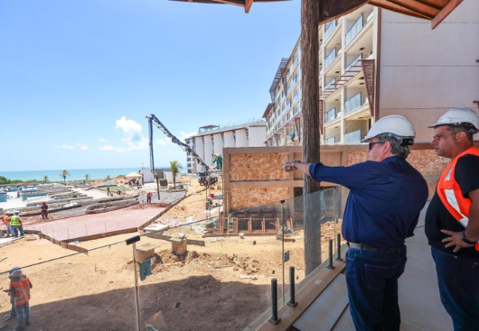 João Azevêdo visita Polo Turístico e Estação das Artes e destaca geração de emprego