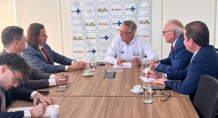 Orçamento garantido Prefeito Cícero Lucena recebe do ministro da Saúde confirmação de um novo Hospital Oncológico em João Pessoa