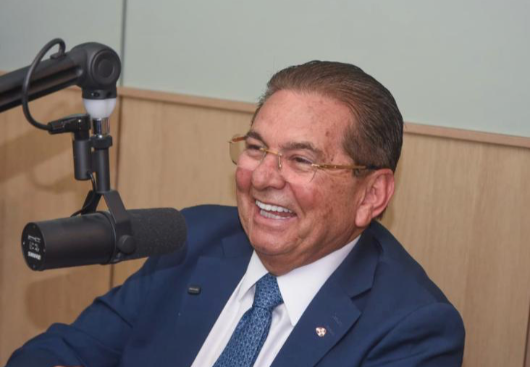 Adriano Galdino articula liberação de R$ 500 mil do Ministério do Turismo para Carnaval de CG