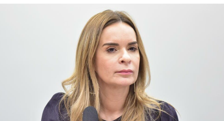 Daniella chama de “mentira” fala de Cícero sobre renúncia por apoio de Diego