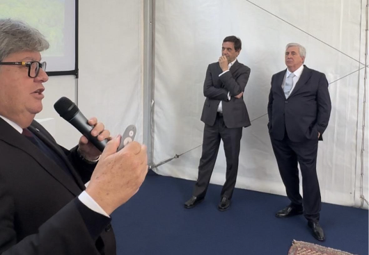 Azevêdo formaliza instalação de hotel Vila Galé no Centro Histórico de JP