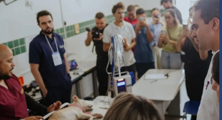 Lucas Ribeiro participa do Dia D do Pet Idoso em Campina Grande e ressalta ampliação das ações de proteção animal
