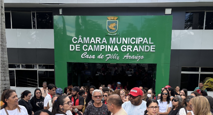 SERVIDORES DA SAÚDE REALIZAM ASSEMBLEIA E DECIDEM: CASO A GESTÃO NÃO PAGUE ATÉ AMANHÃ, SEGUNDA-FEIRA É DIA DE PARALISAÇÃO