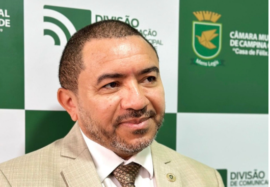 Líder de Bruno na Câmara confirma possível criação de duas novas secretarias em Campina Grande