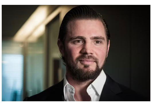 Supremo forma maioria para manter Vorcaro na prisão