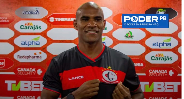 Jô Santos, que se dizia ídolo e apaixonado pelo Campinense, aciona clube na Justiça após saída marcada por crise interna