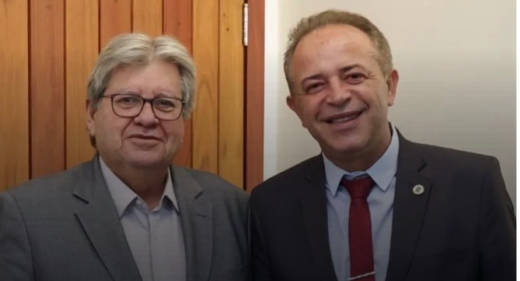 Líder da oposição é nomeado secretário de Estado e Kalina assume vaga na Câmara de Campina Grande