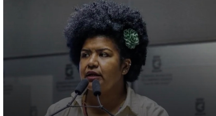 Com saída de Pila, Jô Oliveira assume liderança da oposição na Câmara de Campina Grande